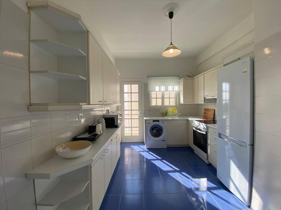 2-Bedroom Apartment In Athina Atenas Exterior foto